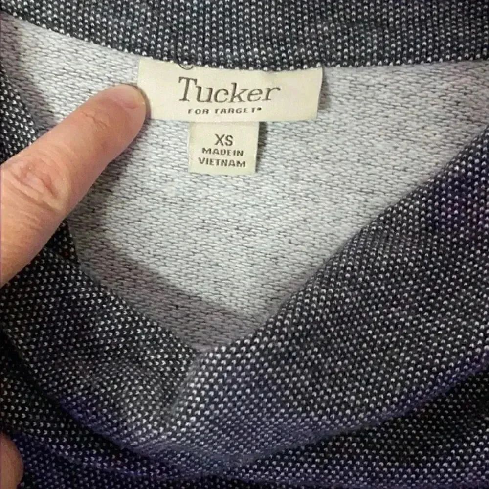 Tucker for Target Top  - Picture 3 of 9